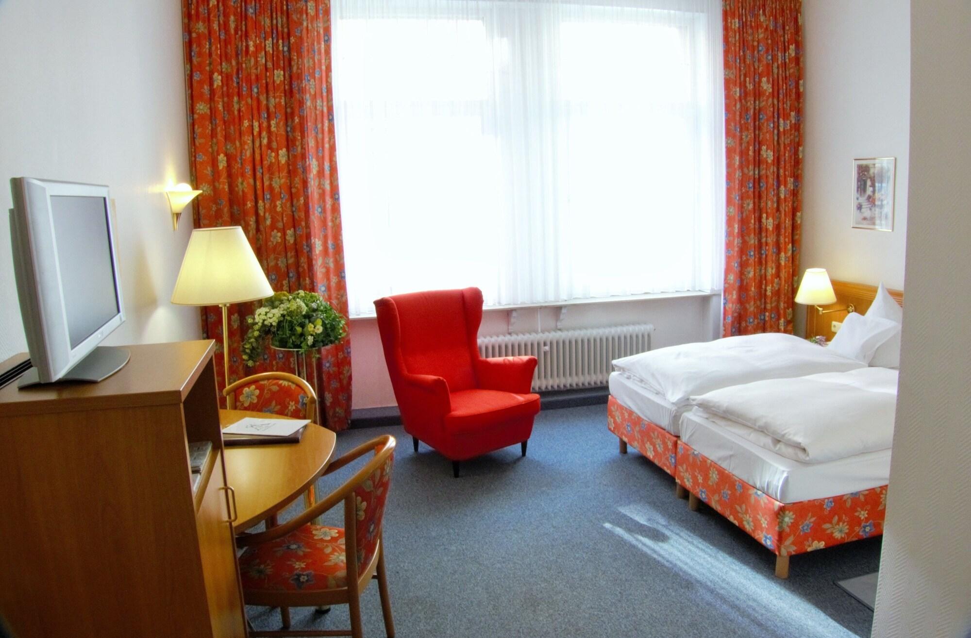 Hotel Alpha Hannover Bagian luar foto