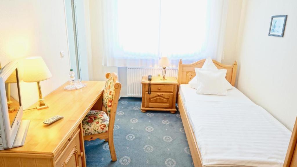 Hotel Alpha Hannover Bagian luar foto