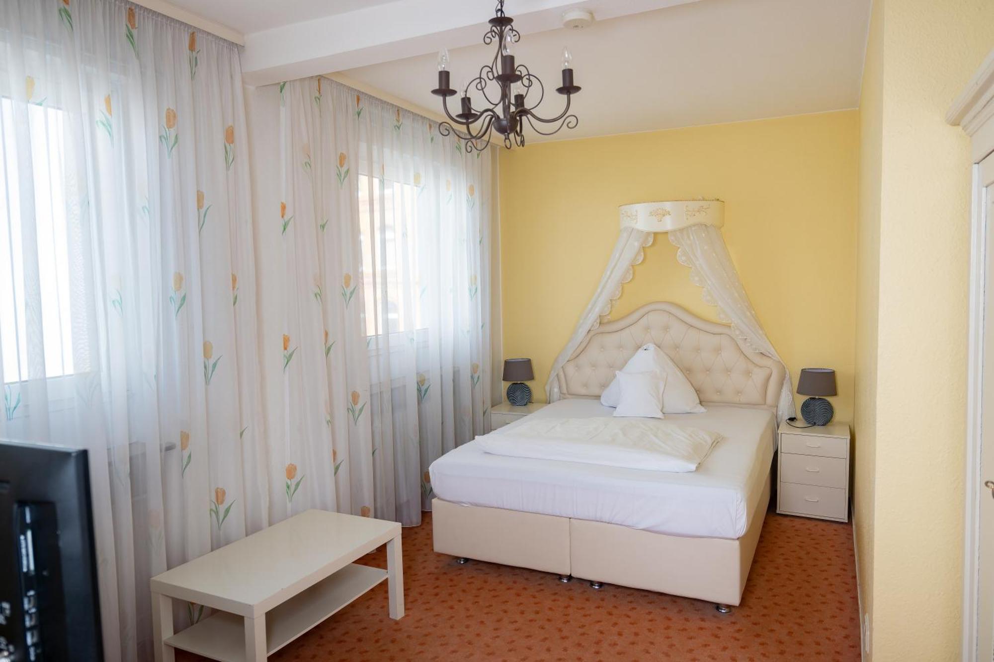 Hotel Alpha Hannover Bagian luar foto