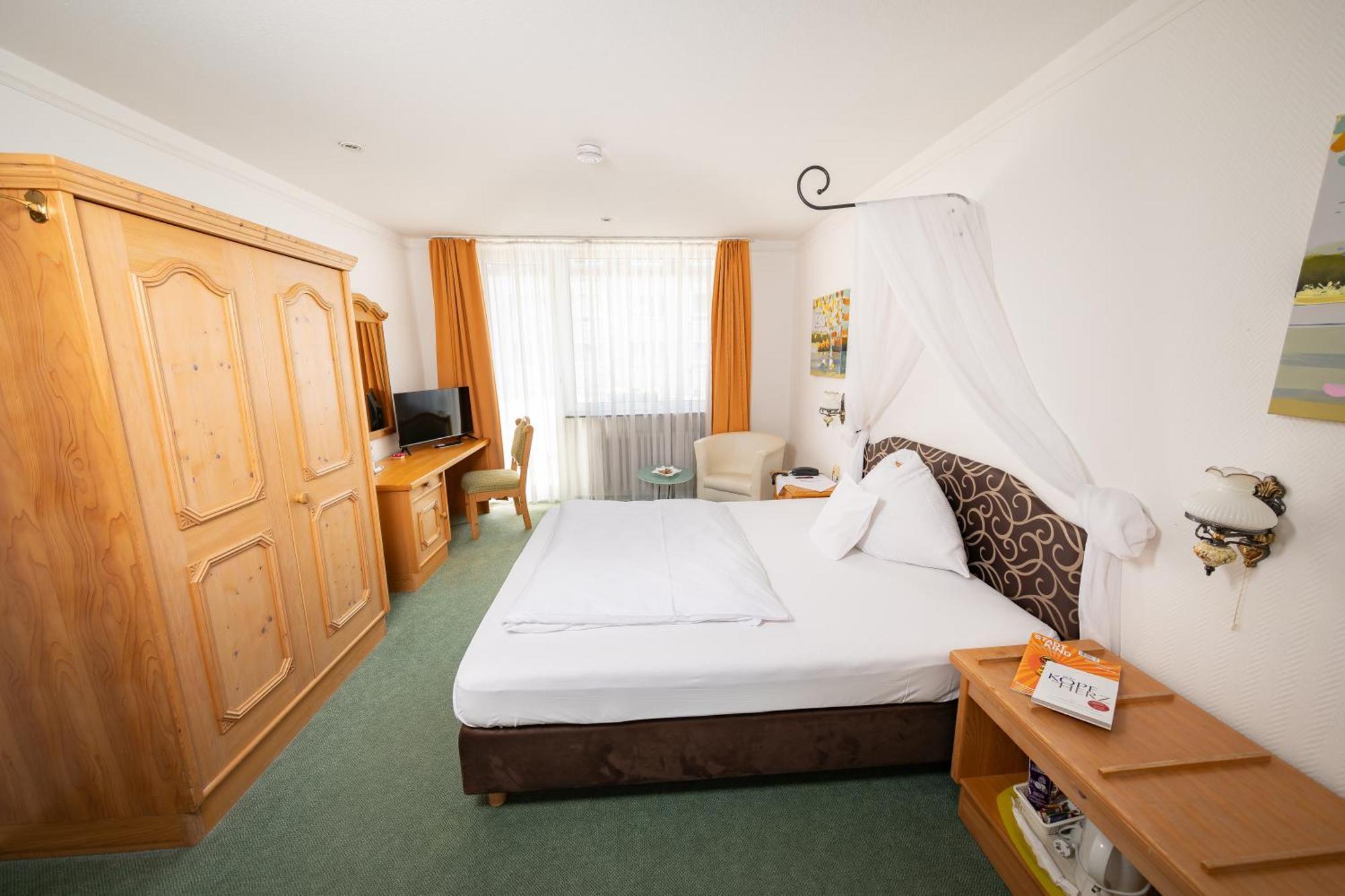 Hotel Alpha Hannover Bagian luar foto